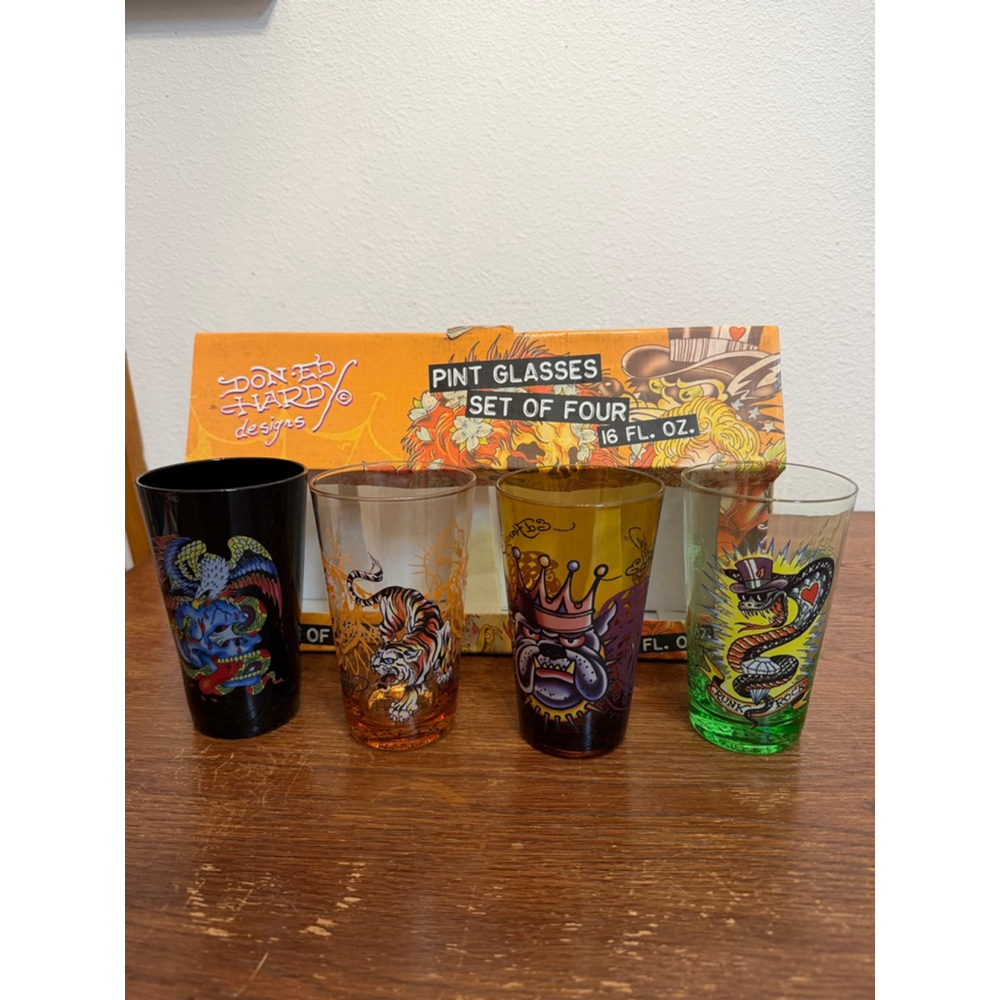 NEW Don Ed Hardy Designs Pint Glasses Set of 4 – 16oz Tattoo Art Skull Tiger Sna